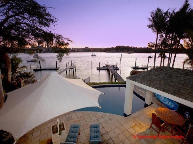 56 Quay Street, Bulimba QLD 4171