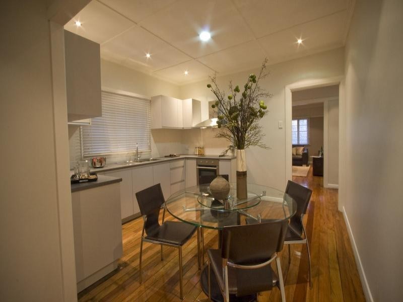 10 Houthem Street, Camp Hill QLD 4152