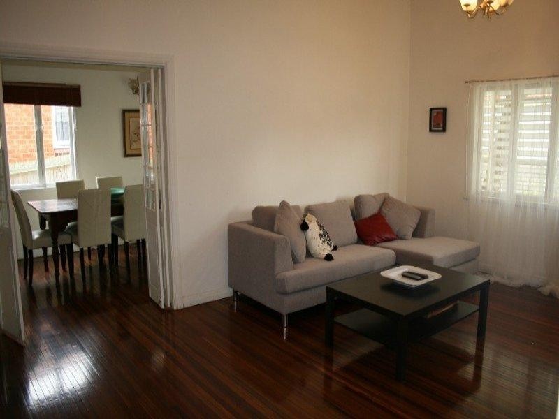 120 Macdonald Street, Norman Park QLD 4170