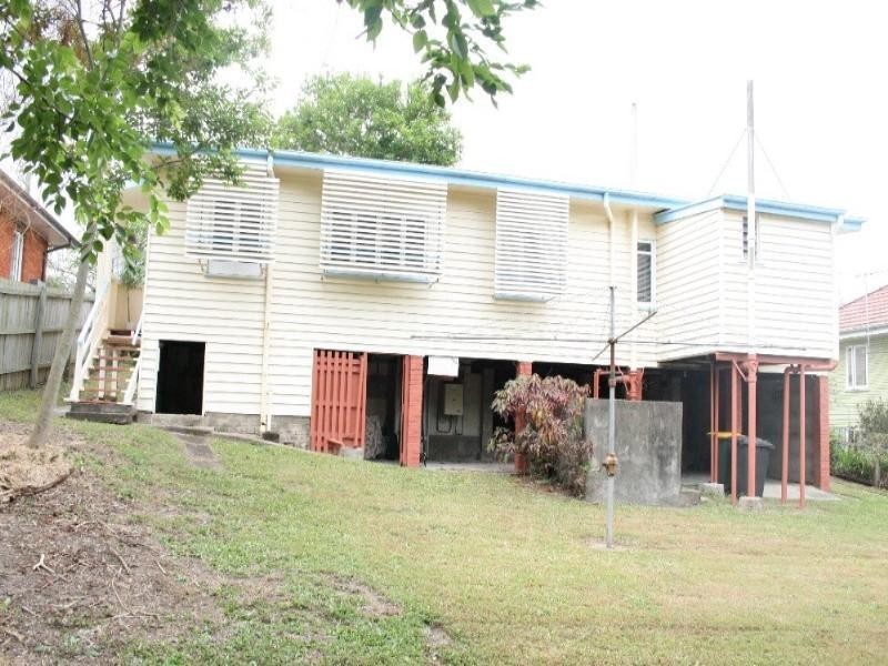 120 Macdonald Street, Norman Park QLD 4170