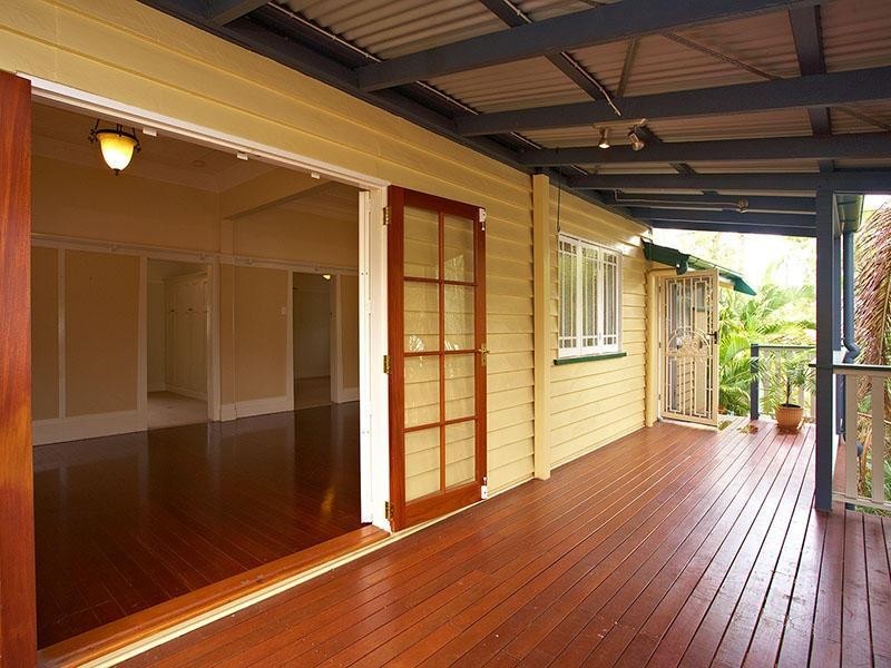 313 Riding Road, Balmoral QLD 4171