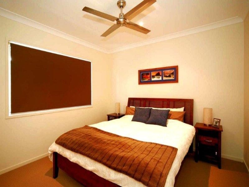 61 Beauvardia Street, Cannon Hill QLD 4170