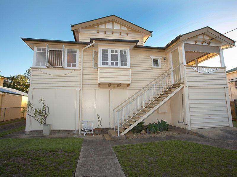 24 Katoomba Avenue, Hawthorne QLD 4171