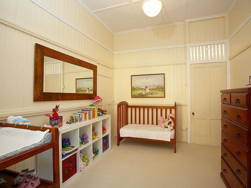 24 Katoomba Avenue, Hawthorne QLD 4171