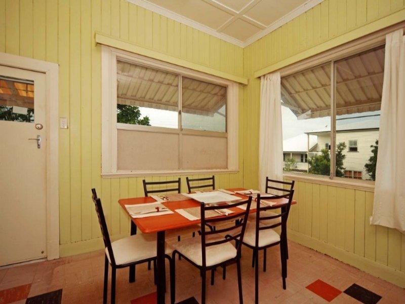 179 Virginia Avenue, Hawthorne QLD 4171