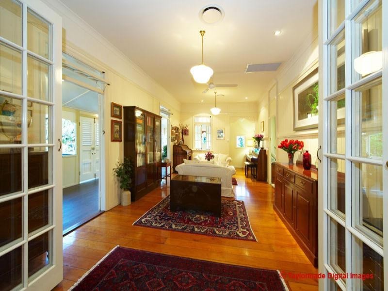 23 Wylie Street, Graceville QLD 4075