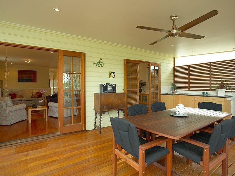 40 Wyena Street, Camp Hill QLD 4152