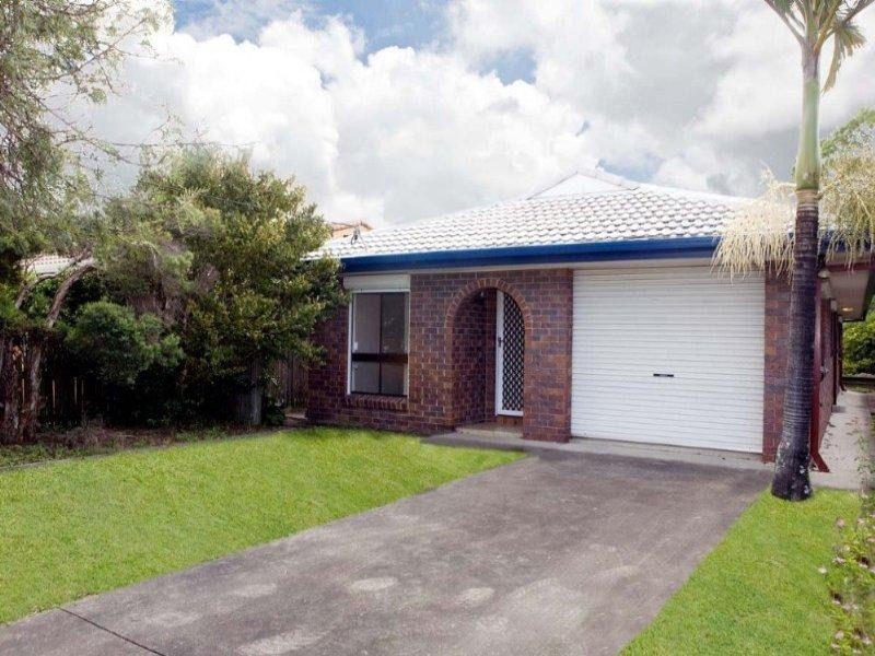 37 Amy Street, Hawthorne QLD 4171