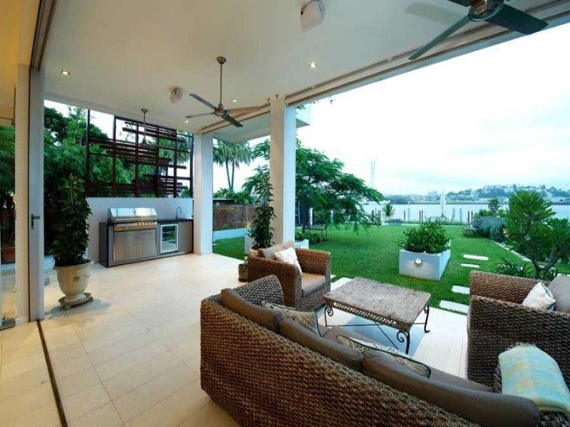 18 Quay Street, Bulimba QLD 4171