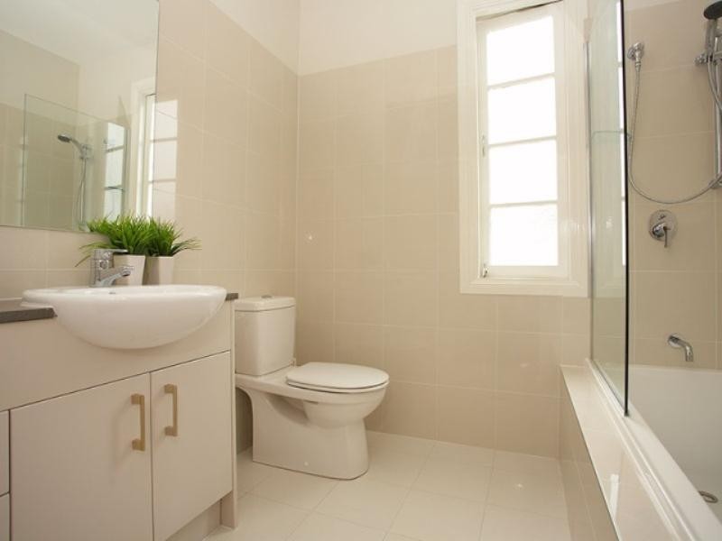 2-4/23 Deviney Street, Morningside QLD 4170