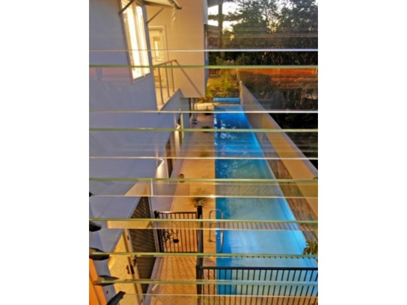 27 Stewart Street, Hawthorne QLD 4171