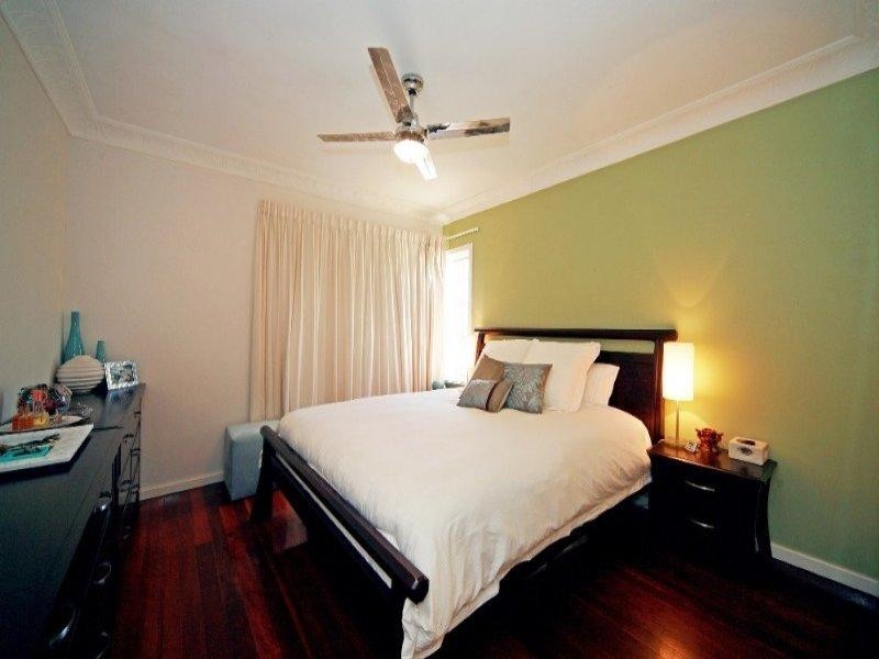 Seven Hills QLD 4170