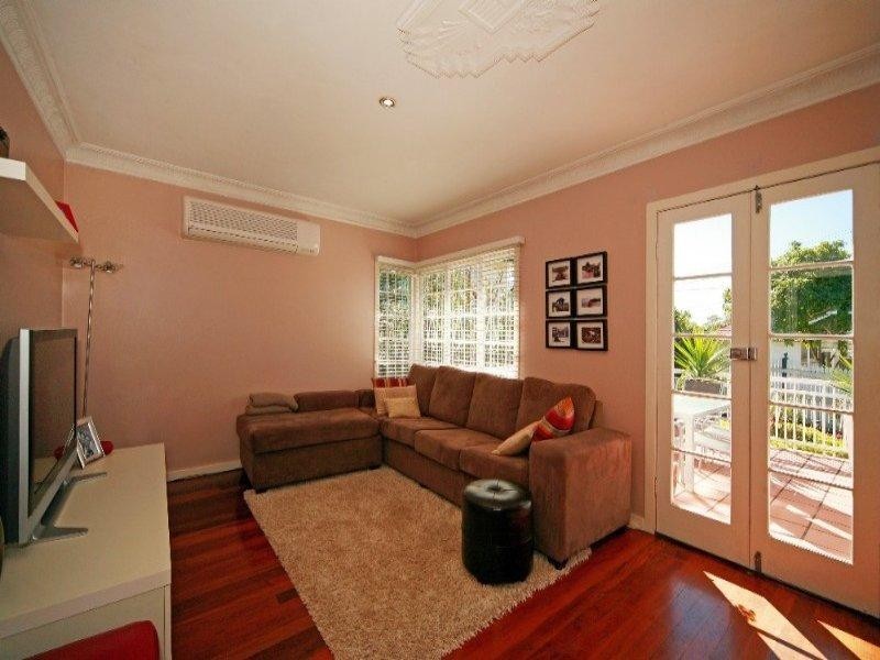 Seven Hills QLD 4170