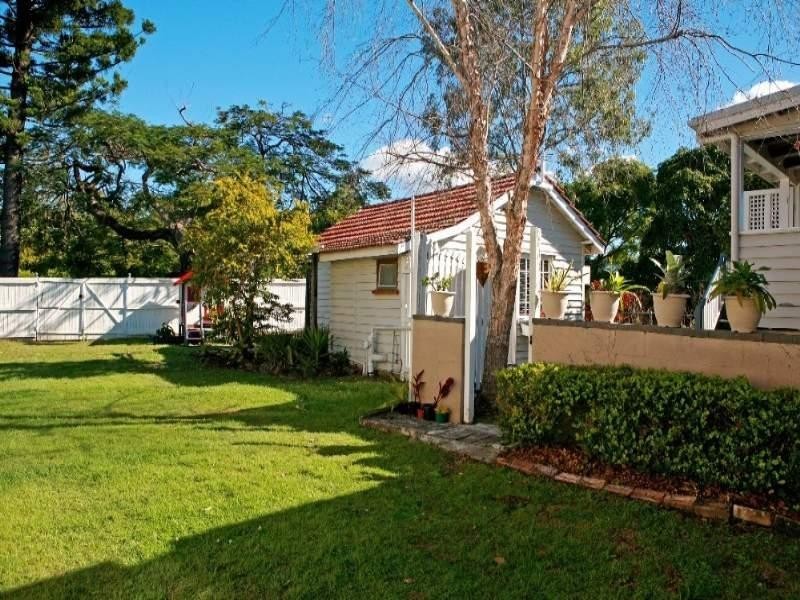 Seven Hills QLD 4170