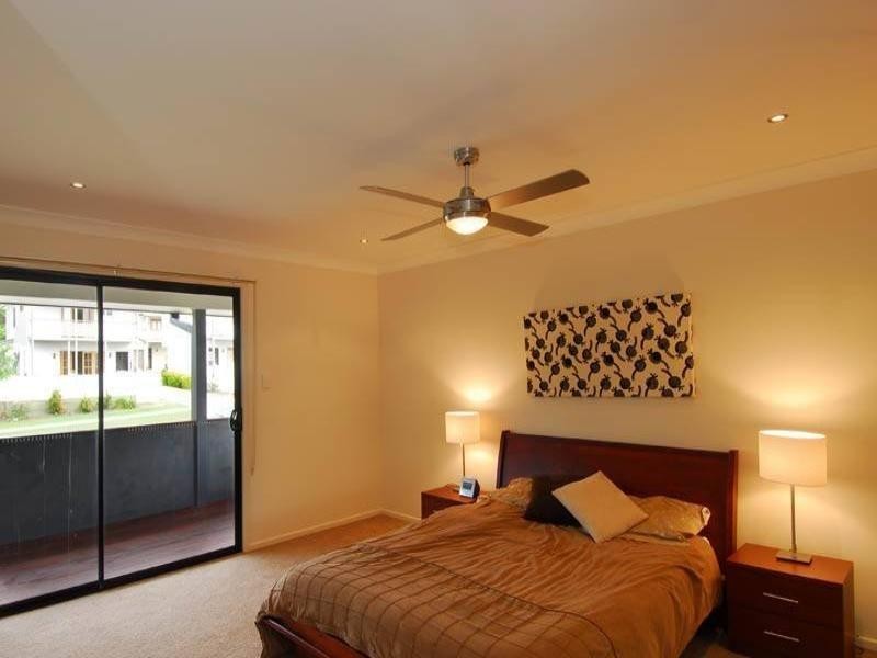 13 Ayr Street, Morningside QLD 4170