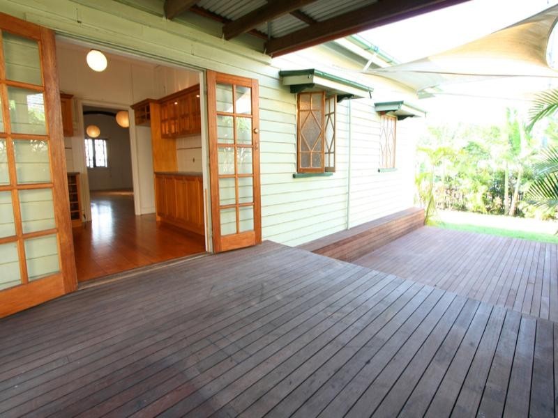 977 Wynnum Road, Cannon Hill QLD 4170