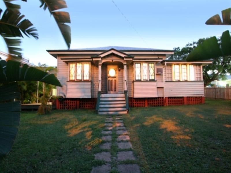 977 Wynnum Road, Cannon Hill QLD 4170