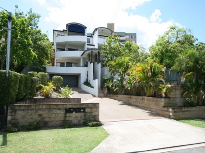 4/28 Norman Crescent, Norman Park QLD 4170