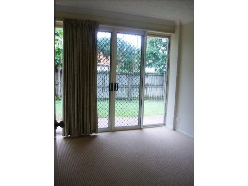 2/17 Mitchell Street, Kedron QLD 4031