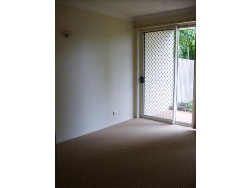 2/17 Mitchell Street, Kedron QLD 4031