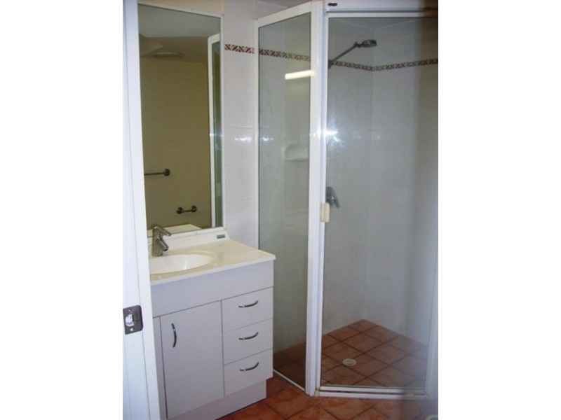 2/17 Mitchell Street, Kedron QLD 4031