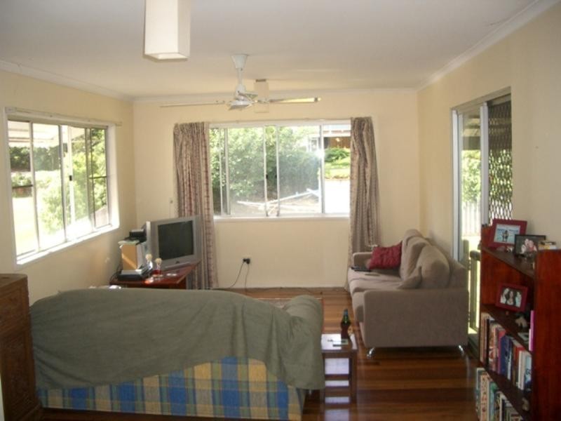 356 Ferguson Road, Norman Park QLD 4170