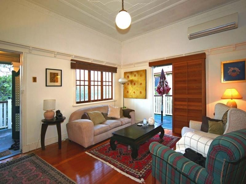 90 Bilyana Street, Balmoral QLD 4171