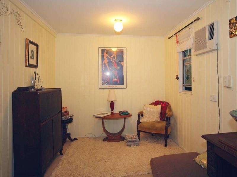 90 Bilyana Street, Balmoral QLD 4171