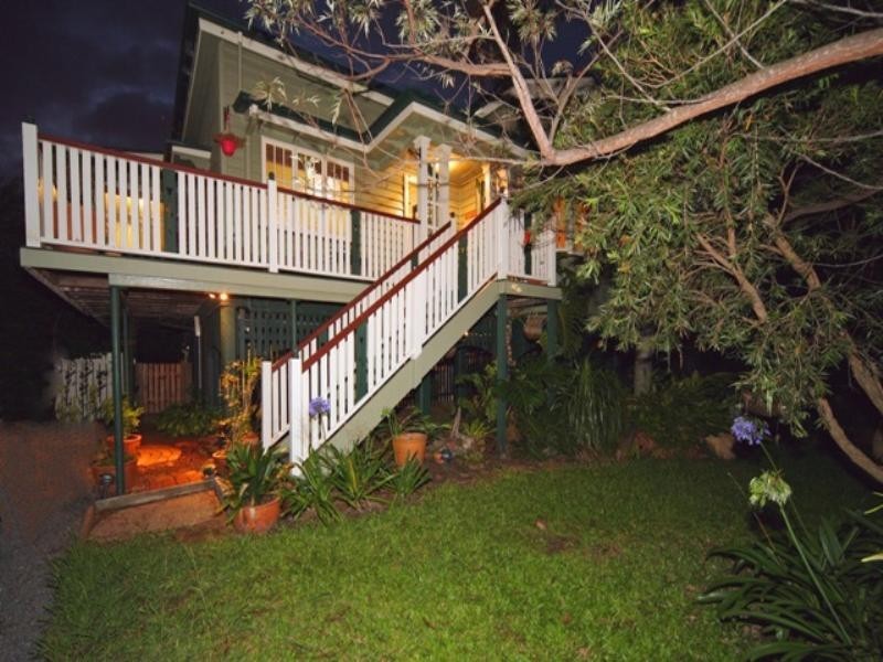 90 Bilyana Street, Balmoral QLD 4171