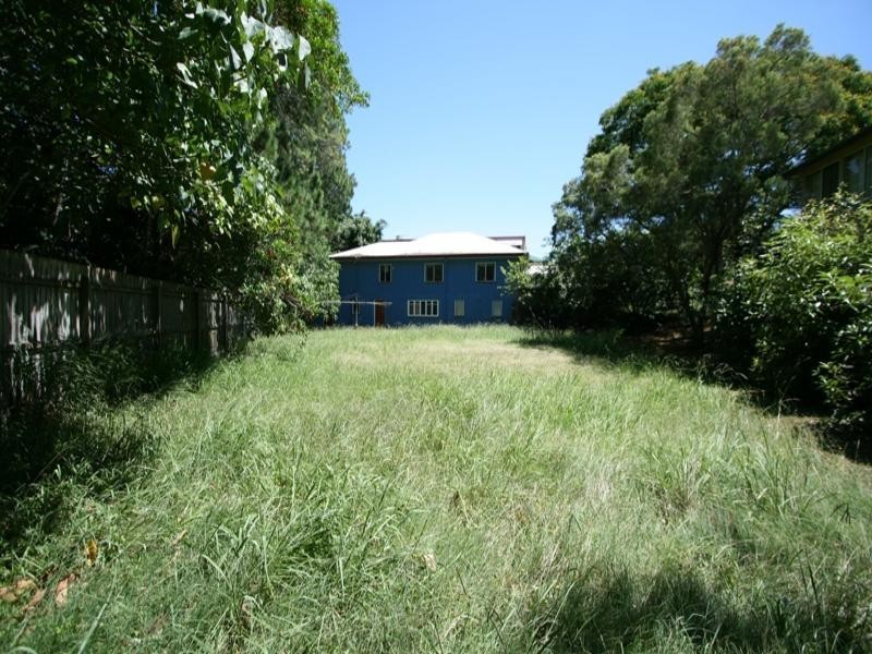 15 Daphne Street, Camp Hill QLD 4152