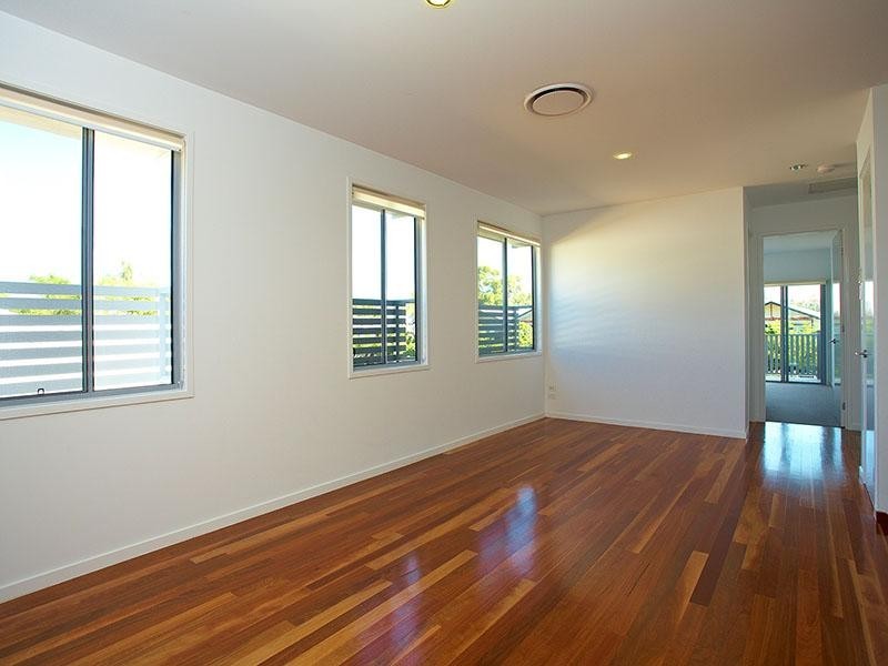 29 Mullens Street, Hawthorne QLD 4171