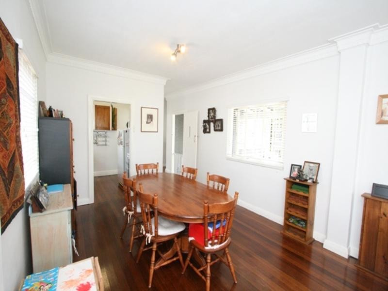 38 Princess Street, Cannon Hill QLD 4170