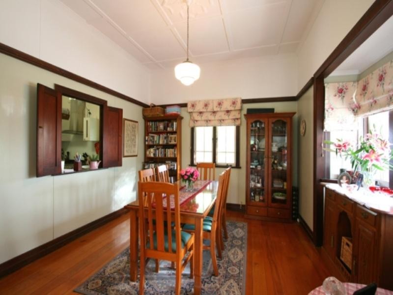 15 Moolabar Street, Morningside QLD 4170