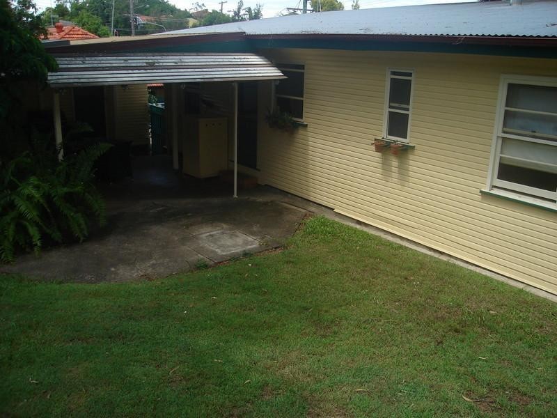 145 Boundary Street, Coorparoo QLD 4151