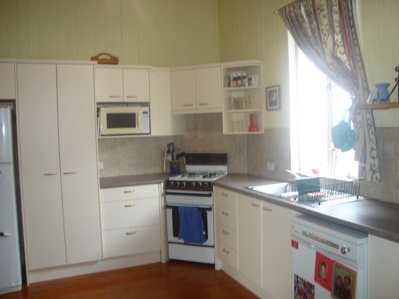 21 Cambridge Street, Bulimba QLD 4171