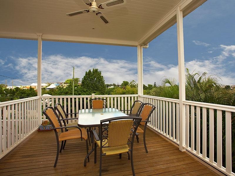 76 Henderson Street, Bulimba QLD 4171