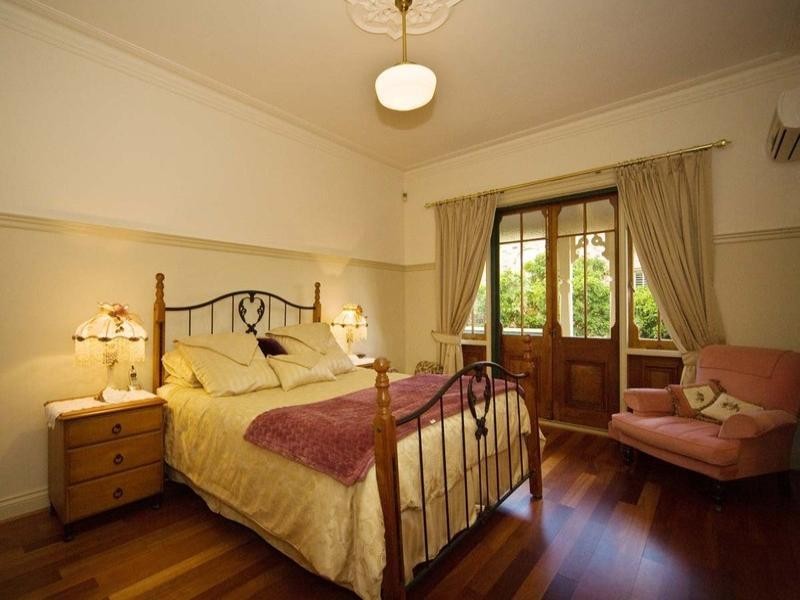 7 Ewer, Carindale QLD 4152