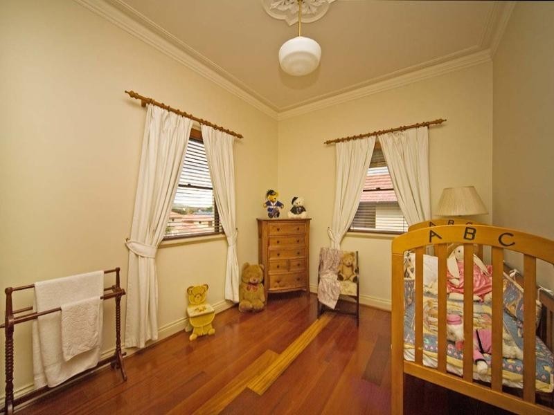 7 Ewer, Carindale QLD 4152