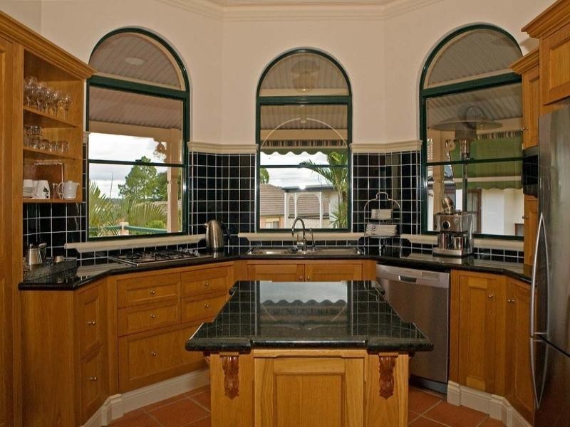 7 Ewer, Carindale QLD 4152