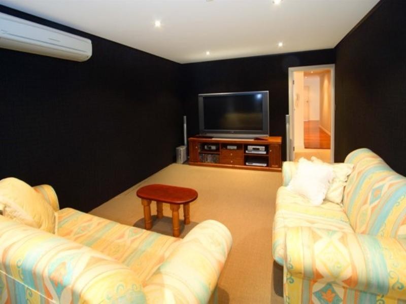 49 Edencourt Street, Camp Hill QLD 4152