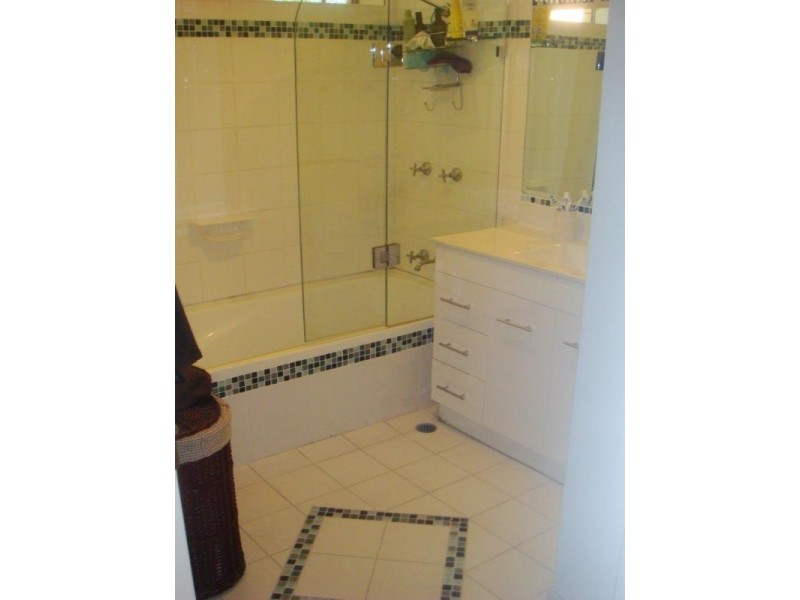 2/409 Hawthorne Road, Bulimba QLD 4171