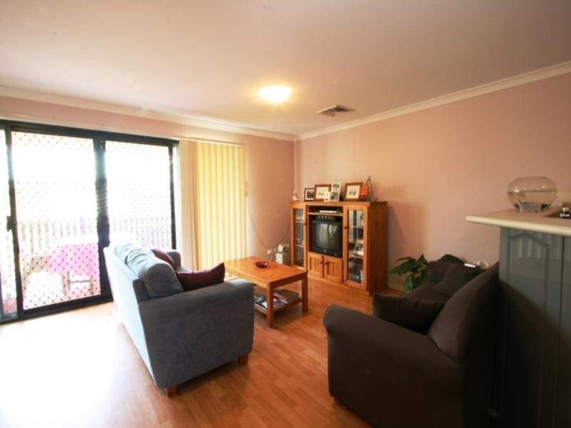 8/21 Eskgrove, East Brisbane QLD 4169