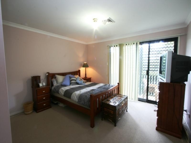 8/21 Eskgrove, East Brisbane QLD 4169