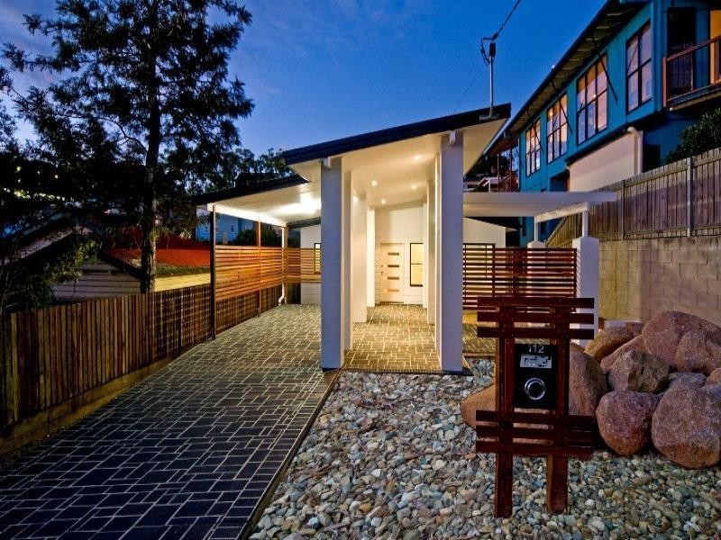 112 Kingsbury Street, Norman Park QLD 4170