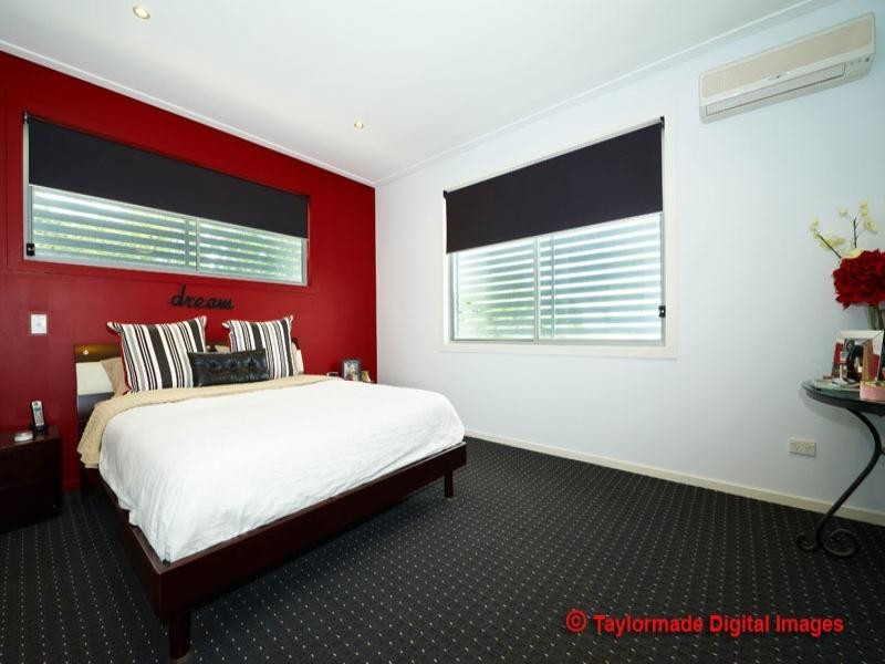 13 Bexley Avenue, Balmoral QLD 4171