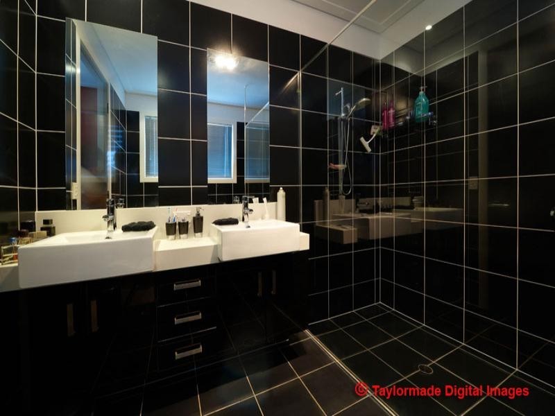 13 Bexley Avenue, Balmoral QLD 4171