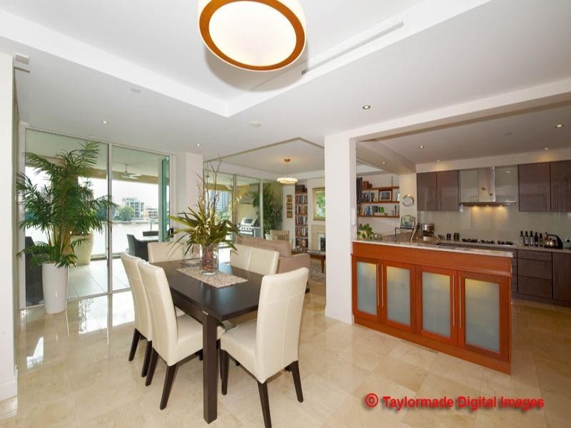 3E/39 Castlebar Street, Kangaroo Point QLD 4169