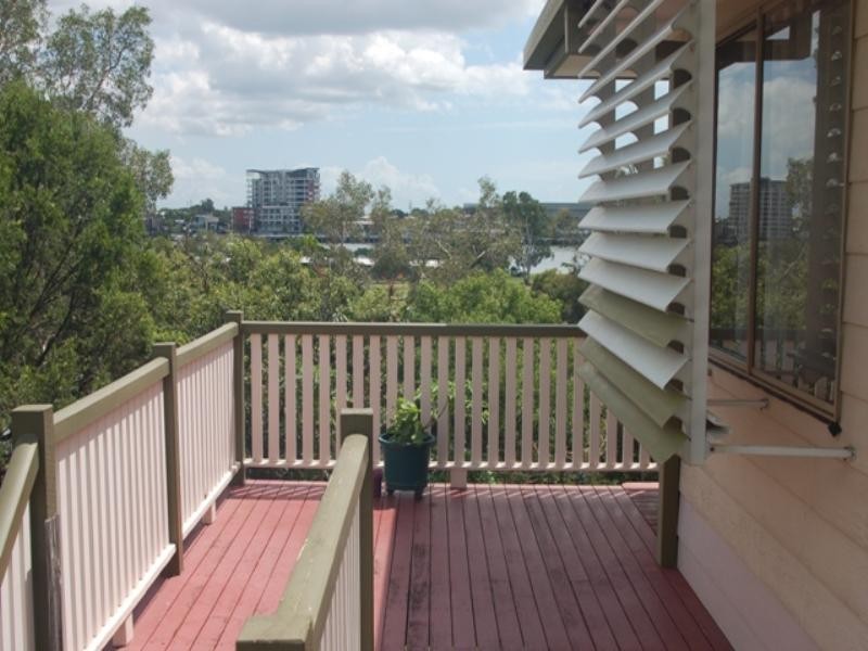 110A Bolan Street, Bulimba QLD 4171