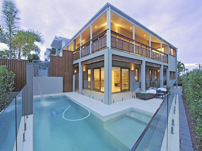 1 Power Street, Norman Park QLD 4170