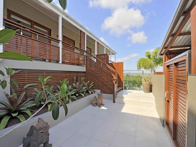 1 Power Street, Norman Park QLD 4170